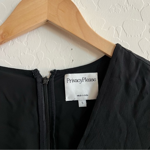 Privacy Please Central Dress in Black REVOLVE - Picture 6 of 11